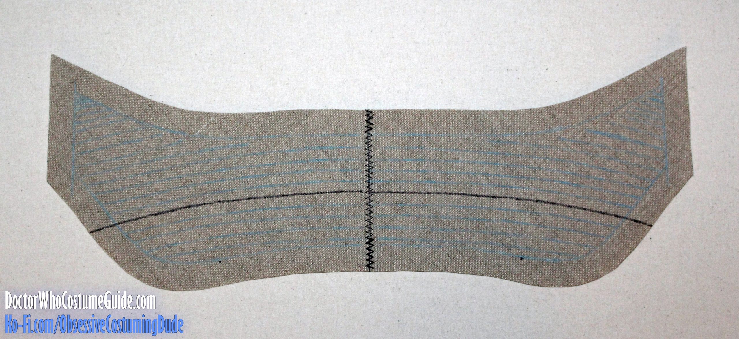 Tutorial: Sewing a Notched Collar